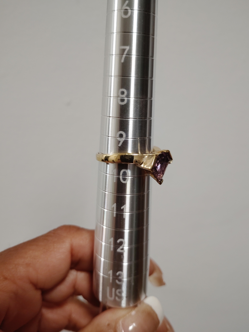 Amethyst RingTitle: Vintage 925 Gold Amethyst Shield Cut Statement Ring - Picture 8 of 10
